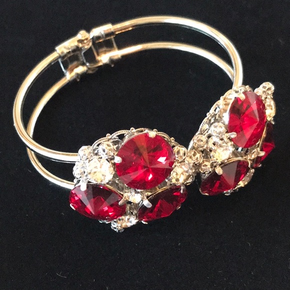Italian Swarovski Crystal Cuff Bracelet Ruby - Picture 2 of 2